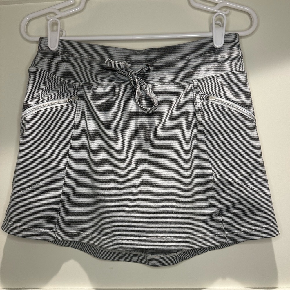 Kodan Black and White Tennis Skirt